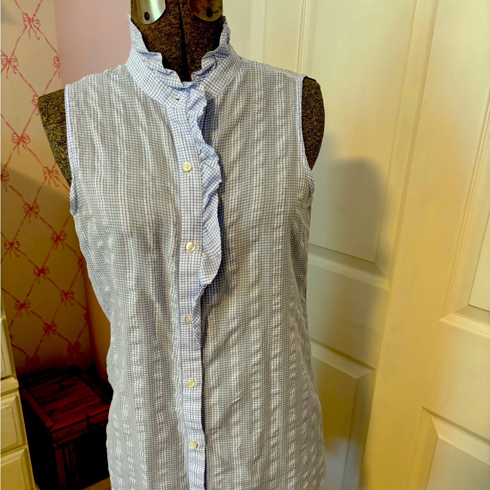 J McL light blue sleeveless blouse